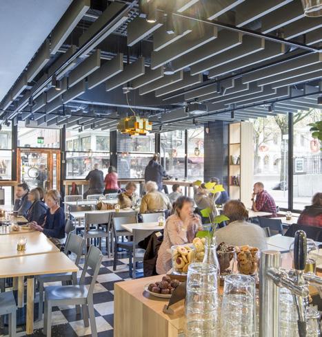 Restaurang Cirkeln i ABF-husets entréplan erbjuder catering av vällagad mat, utvald dryck, god fika eller annat efter