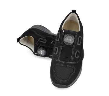 ME 9365 208-224 Black CHROME FREE LINING Racer 30-42 J Split Velour, Chrome-free Leather EVA, Rubber ME 9360 ME 9360 958-954 Red 837-870 Blue CHROME FREE LINING CHROME FREE LINING Racer 20-38 J Split