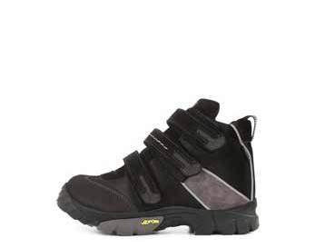 ME 9333 260-279-998 Black-Purple Warm lining. Sizes 20-23, 41-42 with different sole. Varmtfôr. Str. 20-23 og 41-42 m/ annen såle. Varmfoder. Stl. 20-23 och 41-42 m/ annan sula. Lämmin vuori.
