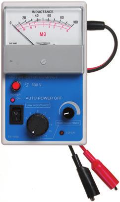 Med battericheck kontrolleras batteriets status. Konstruerat för att möta 61557 1 i tillämpliga delar samt SS-EN 61010 1 Kat III 600V.