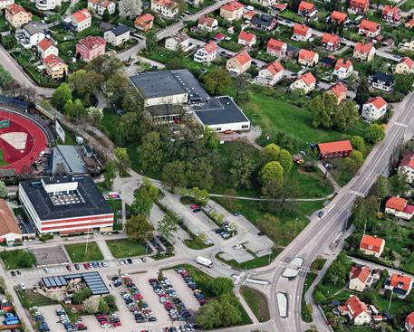 Varför vill vi bygga här? Flygfoto över Kristiansborgsbadet Västerås växer! Staden växer med ungefär 1000 personer varje år. Vi behöver nya bostäder, skolor, kontor, verksamheter med mera.