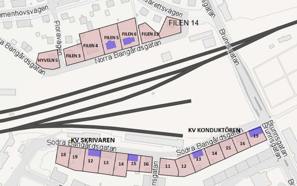 Figur 1. Situationsplan med inventerade fastigheter markerade i blått. 4(5) Längs Södra Bangårdsgatan passerar idag flertalet bussar.