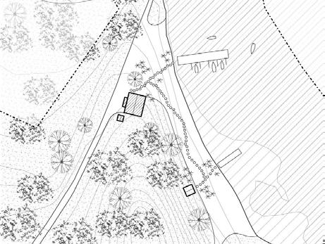 Omgivande skogs- och strandområden skapar en trivsam rekreationsmiljö för kommunens alla invånare. Den gamla ladan intill infartsvägen föreslås tas i offentlig användning. Byggnaden kan fungera som t.