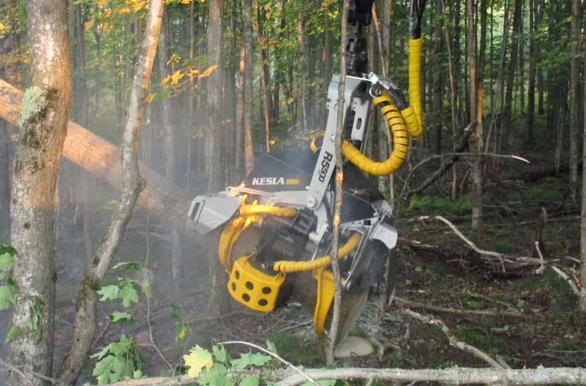 KESLA 29RH-II Precis som sin lillebror är 27RH-II, KESLA 29RH-II ett 3-knivs 2WD skördaraggregat.
