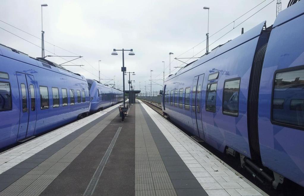 Pendling Hälften av trelleborgarna, 50 procent, pendlar till annan kommun för att arbeta. Över hälften av utpendlingen går till Malmö, därefter följer Vellinge, Lund och Svedala.