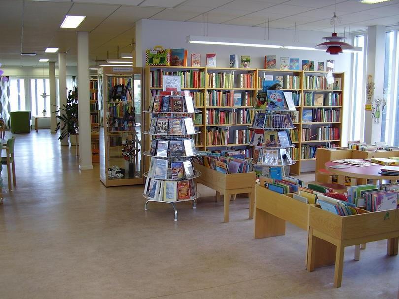 Mariannelunds bibliotek Måndag 11.00-19.00 Tisdag 11.00-19.00 Onsdag 11.00-17.00 Torsdag 11.00-17.00 Fredag 11.00-15.