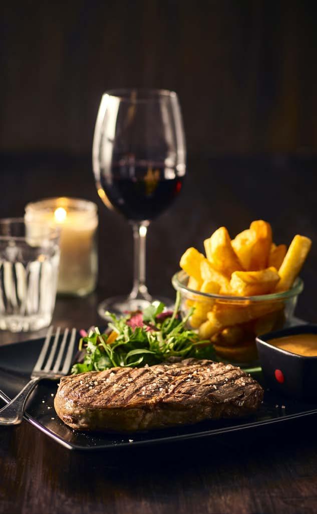BIFFAR Premium Sås och potatis efter behag STRIP STEAK Läcker, saftig biff med kraftig fettkant som ger en unik smak.