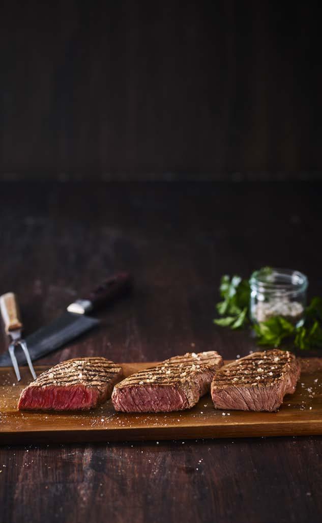 3-RÄTTERSMENYER Toast Skagen Skagenröra serveras på toastbröd, toppas med stenbitsrom, dill och citron. Pappas biff 280 g ribeye den smakrikaste styckningsdelen från oxen.