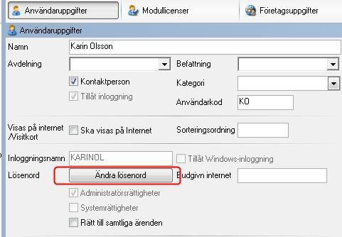 I användarkortet har textboxen för lösenord ersatts av en knapp. För att ange/byta lösenord klickar du alltså på knappen.