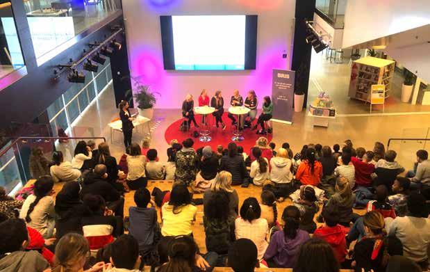 Politisk paneldebatt på Stadsbiblioteket Elevernas högsta önskan var att få träffa politiker som lyssnar på barn, därav genomförde vi en politiks paneldebatt med