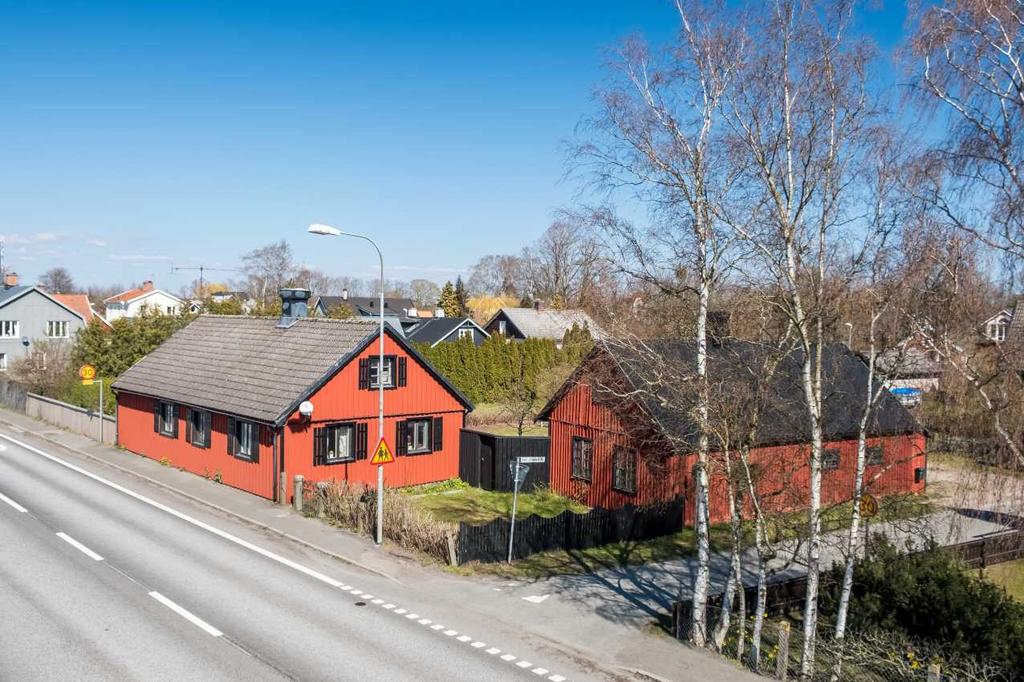 Information om bostaden Välkommen till Per Frantz väg 7 Charmigt och trevligt hus om 126 kvadratmeter i lugnt och naturnära läge Här erbjuds ett charmigt och trevligt hus i torktumlare.