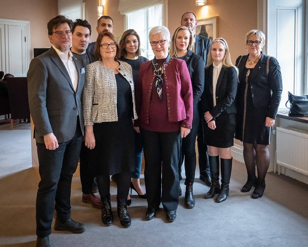 8 Främja jämställdhet i riksdagen 2018 2022 Så jämställd är riksdagen Inför riksdagsbeslutet 2006 intervjuades slumpvis utvalda ledamöter från alla partier i riksdagen.