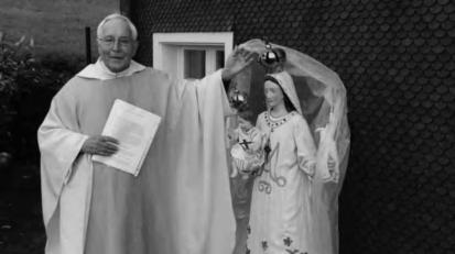 30 Uhr bei guter Witterung am Seeufer beim Rosenhüslistrand gefeiert. Bei nassem oder kaltem Wetter findet die Messe in der Kapelle statt.