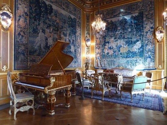 Millesgården är idag ett museum med konstnärshem, antiksamling, en vidsträckt skulpturpar, en konsthall med en museibutik samt en restaurang.