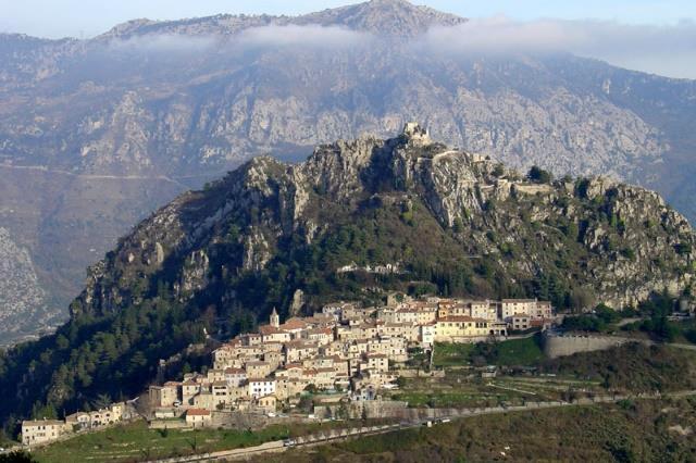 Provence - från Alperna till Franska rivieran, 7 nätter 3(7) ena sidan och medelhavet på andra.