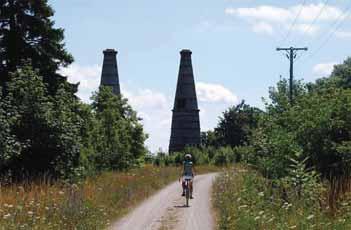 Områdets läge i väster gör det attraktivt med solnedgången över Sandviken.