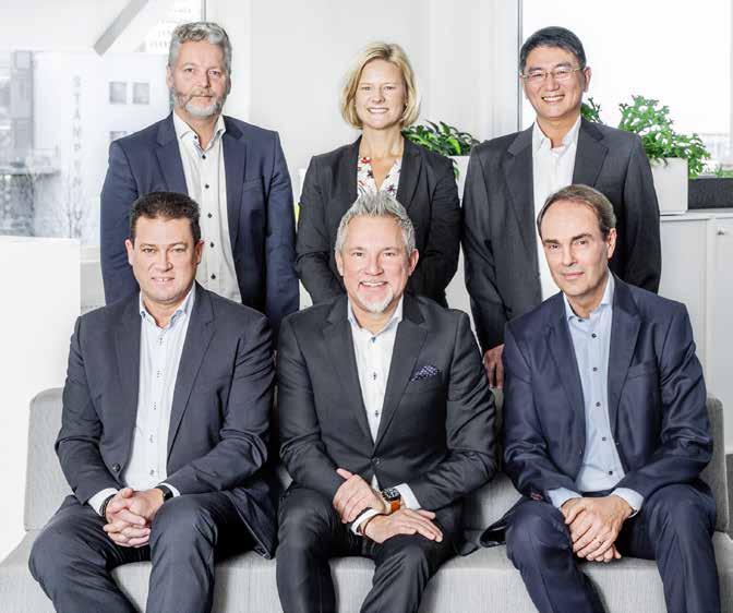 Ledande befattningshavare Koncernledning Överst från vänster: Tim Webster f 1967 Sr. VP Human Resources för Beijer Electronics Group AB. Anställd sedan 2011.