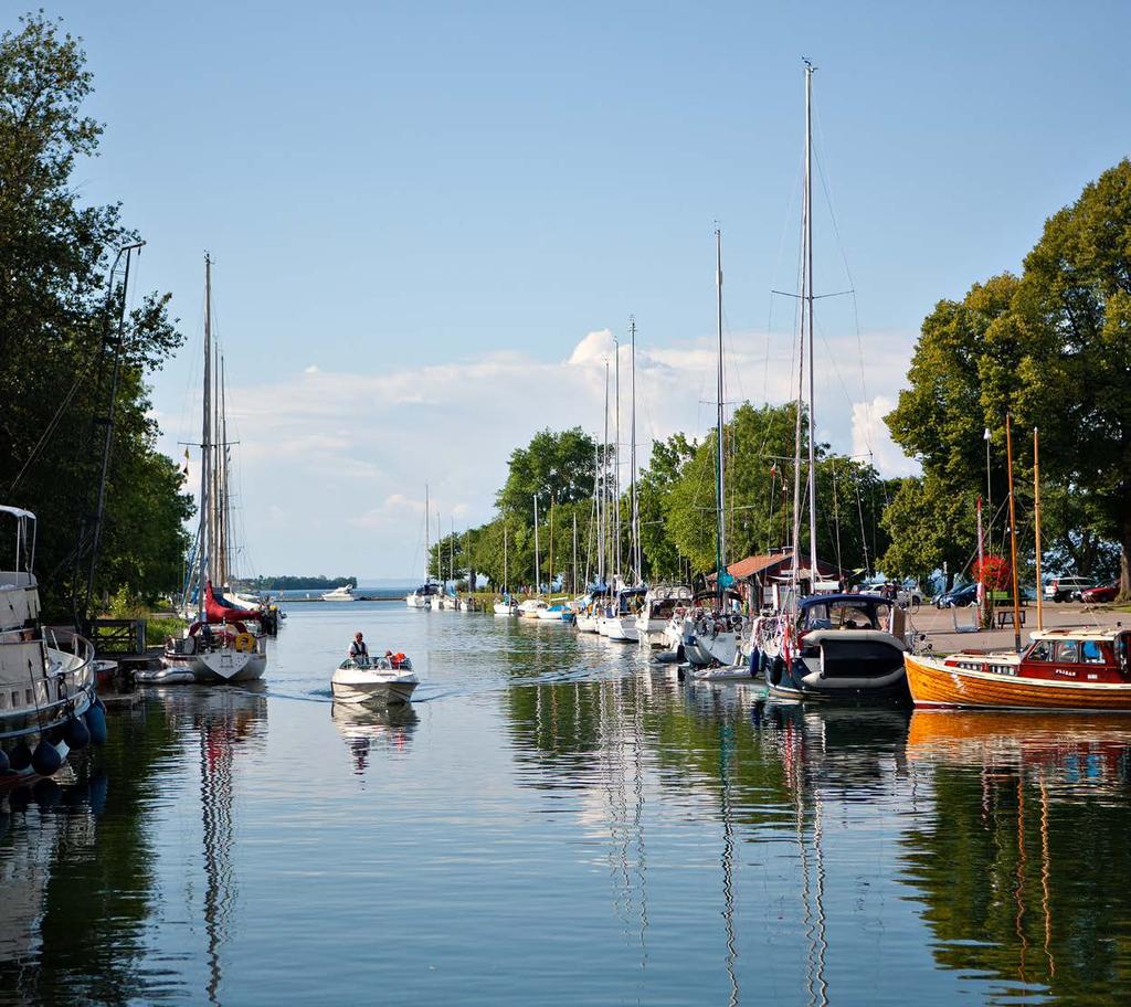 REGION ÖSTERGÖTLAND Här redovisas hur långt Region Östergötland kommit i arbetet för en effektiv och fossilfri fordonsflotta.