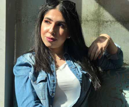 INTERVJU Foto: Sanar Alsammarraie Zeinab Alsammarraie 25 år, född i Irak kom med sin familj till Sverige 2010. Fil kand i statistik.