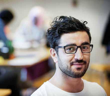 INTERVJU Foto: Johan Eklund Mazlum Dogan 29 år, fil kand i statskunskap, kom med sina kurdiska föräldrar till Sverige som 1-åring från Turkiet. Uppvuxen i Mora, Edsbyn och Bollnäs.