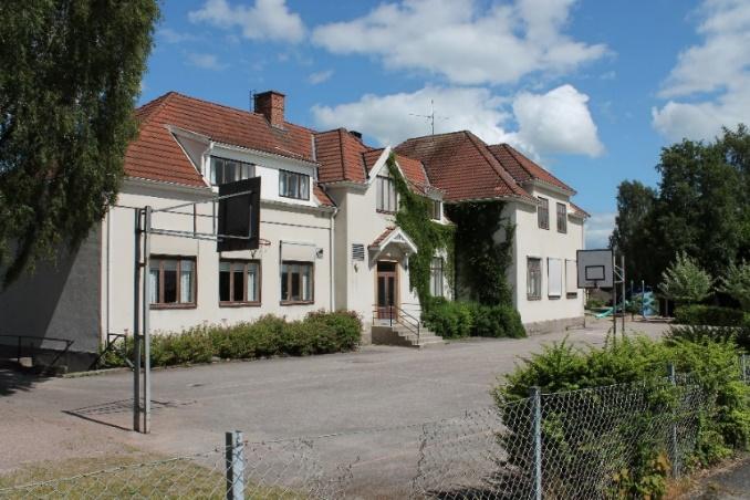 Om det vid byggnadsarbeten skulle upptäckas föroreningar som kan medföra skada eller olägenheter för människors hälsa eller miljön ska tillsynsmyndigheten underrättas.