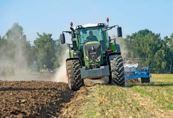 KVALITETSSTANDARD OCH BIBEHÅLLANDE AV VÄRDE Perfekta utsikter. Fendt Certified upplägg för begagnade maskiner Ledare kör Fendt också med en historia av kärleksfull omvårdnad.