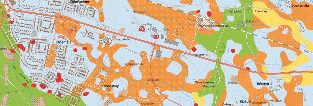 2.1 Markförhållanden och topografi Figur 2: Jordartskartan för planområdet som är markerat med svart.