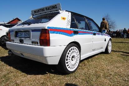 Garagereportaget: Simon Perisutti, Lancia Delta HF Integrale Evoluzione -92 Först ut i hjulbloggens reportageserie Garagereportaget är en italiensk bil hemmahörande i Falun.