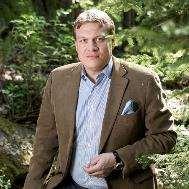 Styrelse, ledande befattningshavare och revisorer Ledande befattningshavare Marcus Ahlström (1982) Tillförordnad CEO sedan maj 2019. CFO sedan 2018. Utbildning: M.Sc.
