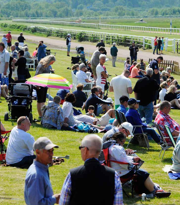 Dagens program 11.00 Entréerna öppnar 12.15 Kvallöpning 12.30 Tipsgenomgång från ledvolten 12.45 Lopp 1, V64-1 BRONSLÖPNING 13.08 Lopp 2, V64-2 KOPPARMÄRRALÖPNING 13.