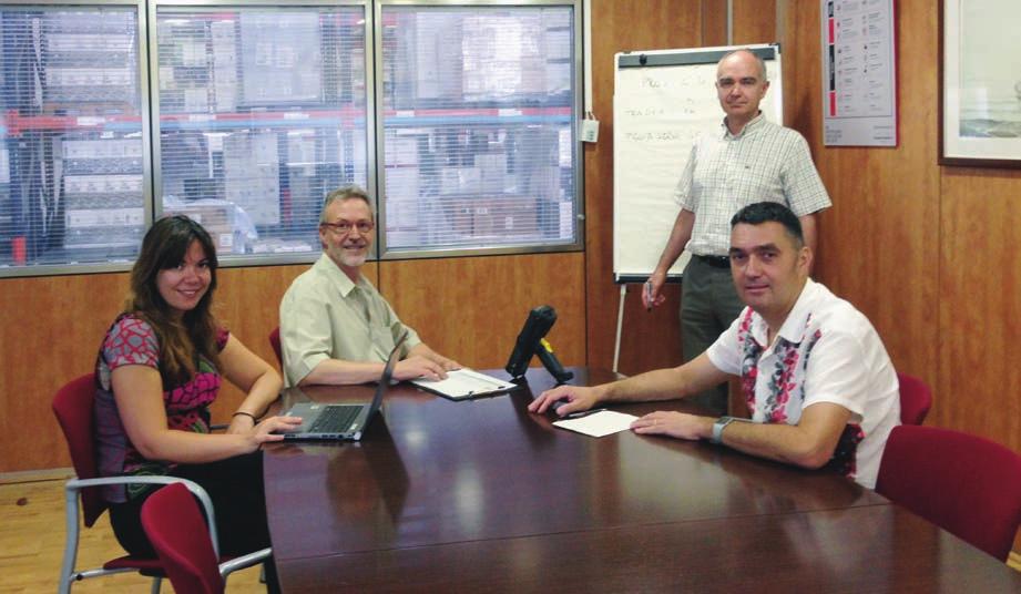 EMPRESA De izquierda a derecha: Yolanda Muñoz, Jaume Solé, Sebastià Vives y Daniel Iglesias, miembros del equipo de logística del Grupo Codorníu que lideraron esta transformación.