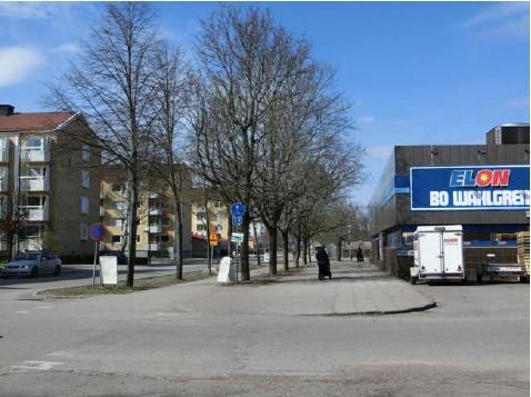 Idag används butiken för försäljning av sällanköpsvaror.