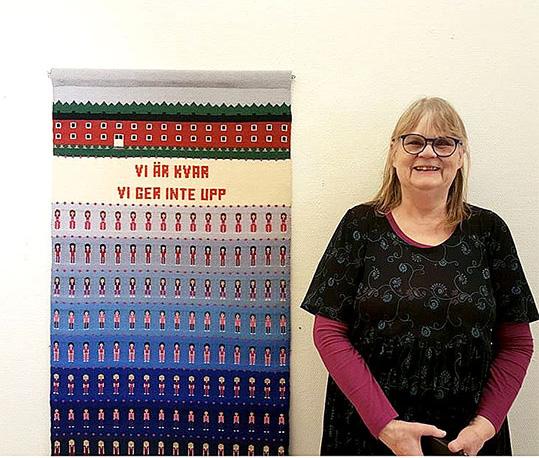 Jag guidade vid tre tillfällen. Inför avslutningshelgen presenterades jag: Vill du veta mer om textilkonstnären Katrin Bawah? Då ska du kika förbi konsthallen till helgen!