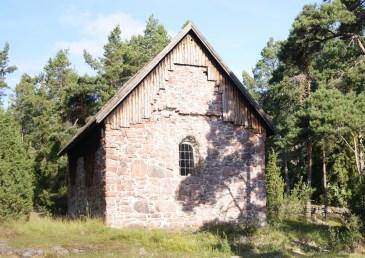 Kollekt: Rädda barnen på Åland, Matbanken. Sön 23.6 kl. 14 Friluftsgudstjänst vid Norrkulla, Järsö, Benny Andersson.