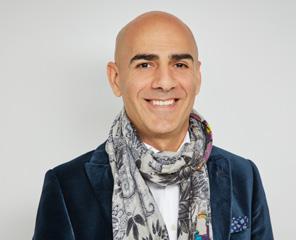 Övriga uppdrag: Styrelseledamot i Biotoscana Investments S.A., Symphogen AS och Branding Science Ltd.