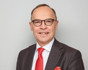 STYRELSE Peter Edman Styrelseledamot sedan 2015. Ledamot i Transaktionskommittén. Född: 1954 Utbildning: Farmacie doktor och docent i biokemi, Uppsala Universitet.