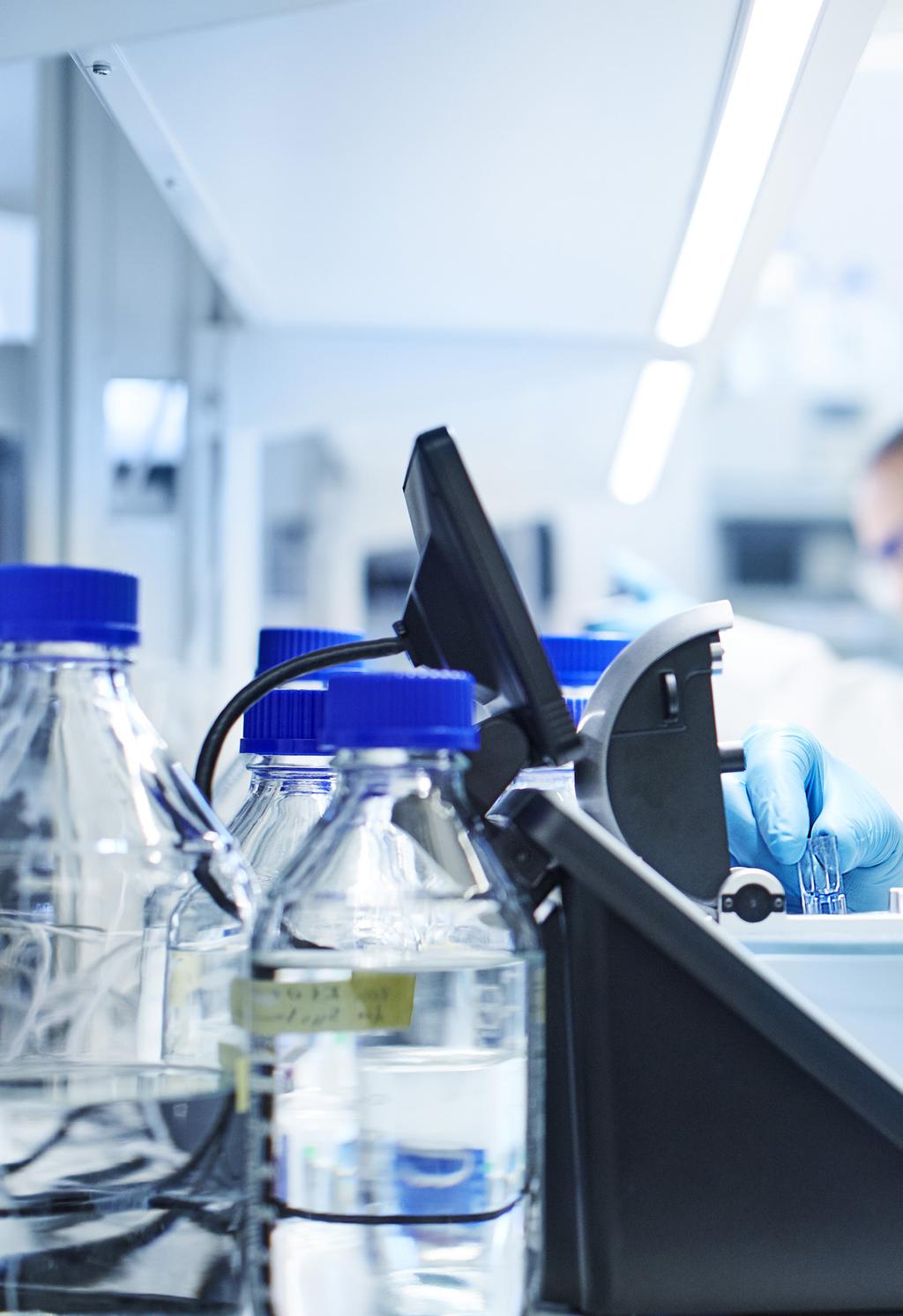 HISTORIK Xbrane vår historia Xbrane grundas Bolaget riktar om sin verksamhet från att vara ett service bolag med sitt proteinproduktionssystem till att med detta system utveckla egna biosimilarer.