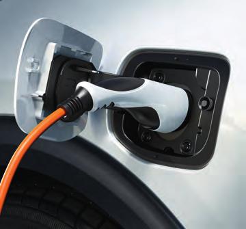 CROSSOVER OCH SUPERMILJÖBIL MED KRAFT ATT ÖVERRASKA En äkta crossover med miljöbilsteknik som dessutom har en