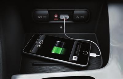 AUX och USB-portar Anslut musikspelare och mobila enheter via USB eller mini-rca sladdar för bekväm musikuppspelning.