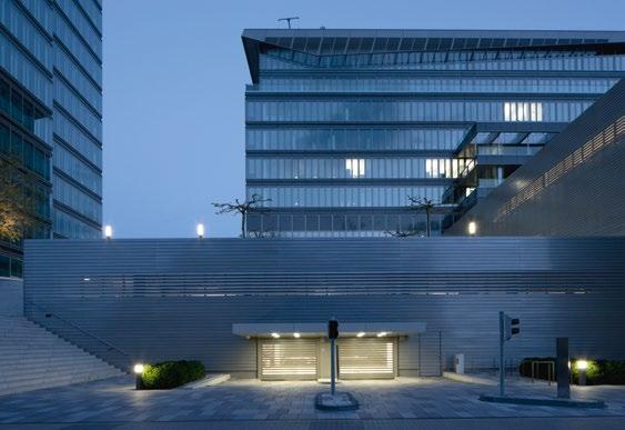 ASSA ABLOY Entrance Systems Systems hat sich är als en ein ledande führender leverantör av automatiska Anbieter entrélösningar auf automatische för effektiva Eingangssysteme flöden av varor zur