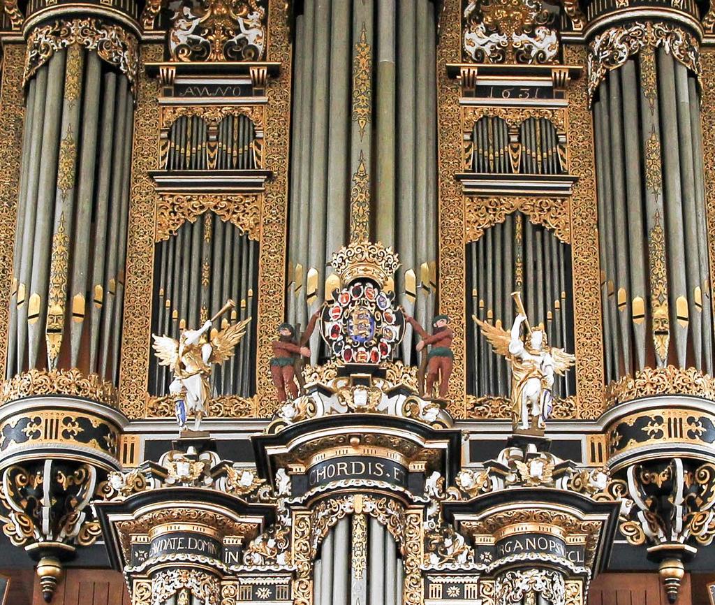 Kulturdagar 19 20 okt Gudstjänster Heliga Trefaldighets kyrka har en stark tradition som bärare av det kyrkomusikaliska arvet. Redan vid kyrkans invigning 1628 framfördes åttastämmiga motetter.