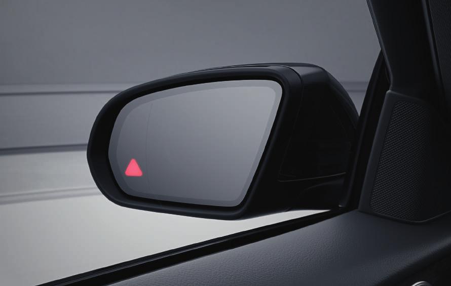 Mercedes-Benz Intelligent Drive I rusningstrafik, under långa körningar i mörker eller på okända vägar. I stressiga situationer är det skönt att kunna förlita sig på nya Mercedes-Benz C-Klass Kombi.