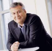 Delårsrapport för perioden 1 januari 30 september 2005 VD, Hans Wallenstam Wallenstams verksamhet Wallenstam har historiskt varit ett byggande och fastighetsutvecklande företag.