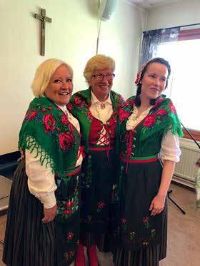 Foto och text: Anna Wikström Nationaldagsfirandet Närmare 300 personer besökte Haparanda kyrka under