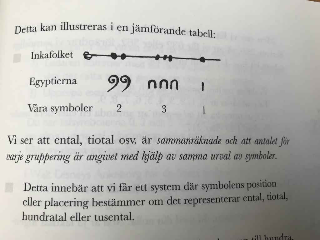 2. BAKGRUND I detta kapitel kommer begreppen variationsteori, lärandeobjekt, kritiska aspekter, instrumentell och relationell förståelse att tydliggöras.