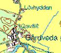 Em42B. Gårdvedaån, S. Gårdveda Datum: 29-1-21 Kommun: Hultsfred Koordinat: 63616/149668-1 m uppströms bron. Den röda markeringen visar lokalens läge.