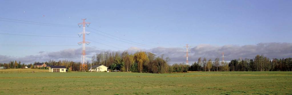 Säker samlevnad med en kraftledning Åkerstolpen underlättar lantbruksarbetet Till trädbeståndet som växer i närheten av kraftledningar anknyter en klart större risk för personskada än till träden som