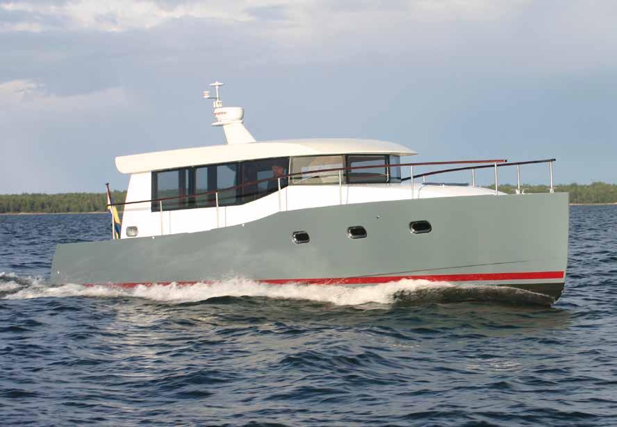 SLANK CRUISER MED RETRODRAG För att kunna ta sig runt i skärgården utan att bli ruinerad krävs nya effektiva skrov och realistiska fartintervall.