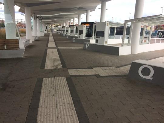 Vi kom till stationen i Halmstad på utsatt tid 16.24. Vår restid från station till station var således 5 tim. och 4 min, vilket man knappast kör på mellan Stockholm och Halmstad.