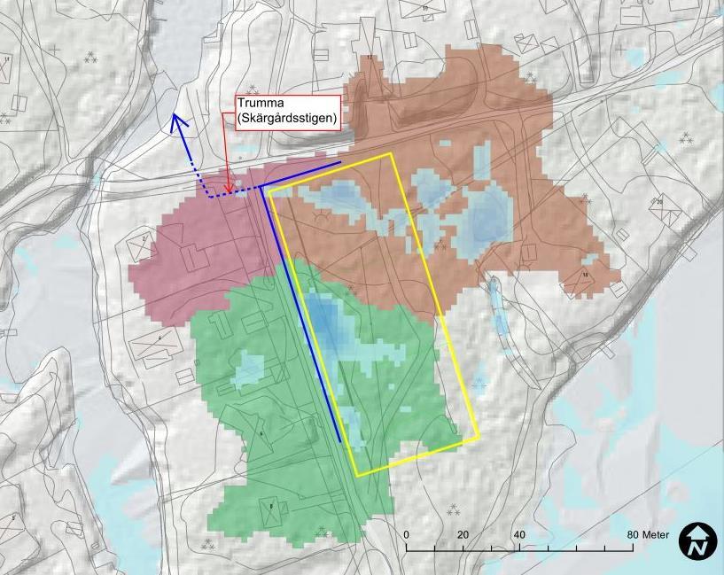 4.2 OMRÅDE 2 Område 2 är lågt beläget vilket var märkbart vid platsbesöket då stående vatten förekom inom området.